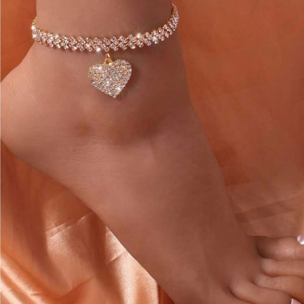 Heart Shaped Pendant Anklet